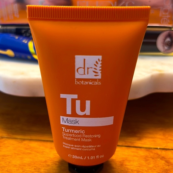 Dr. Botanicals Skincare Nwt Dr Botanicals Tumeric Superfood
